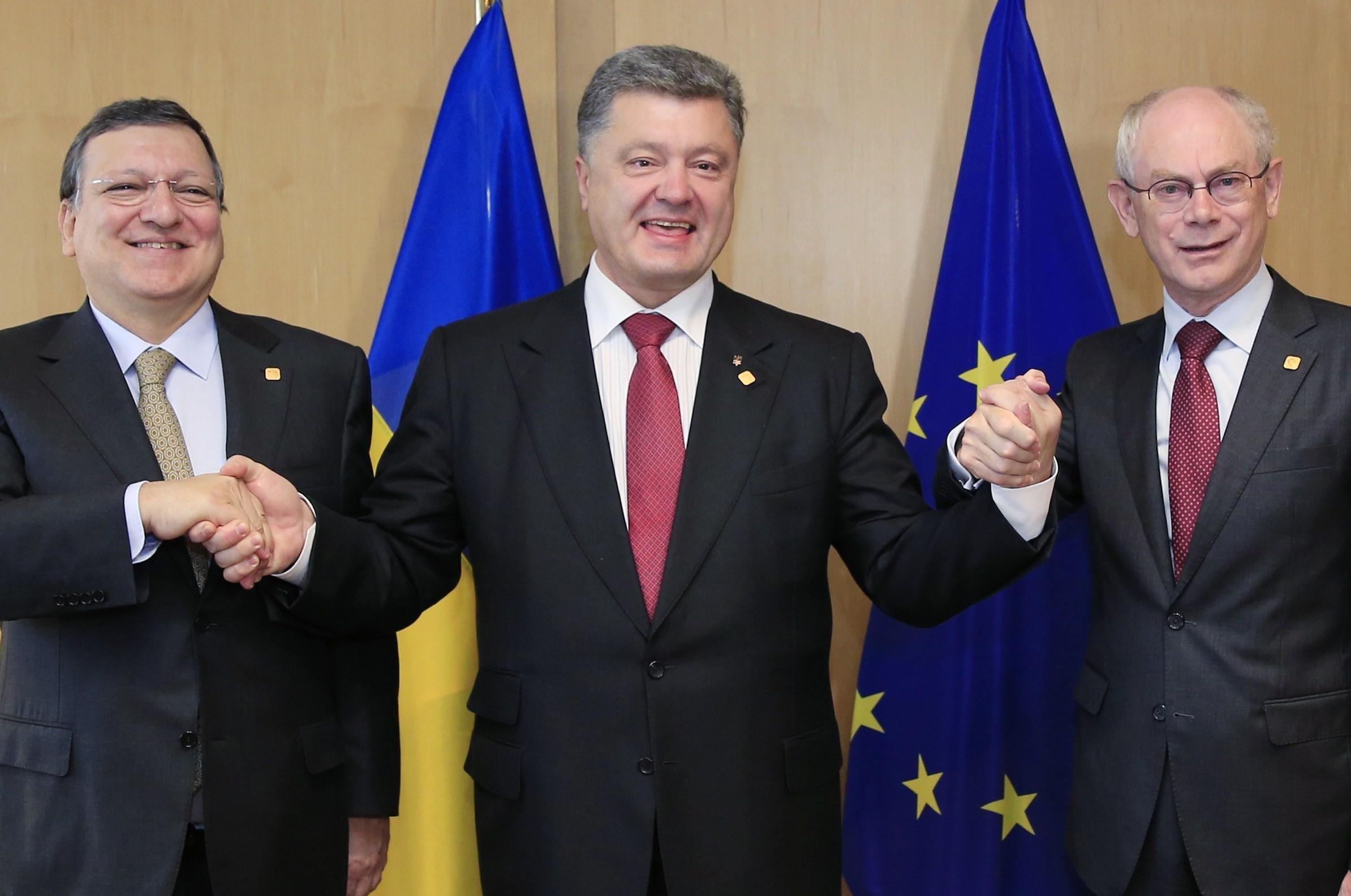 Trade deal locks Poroshenko and Russia in standoff