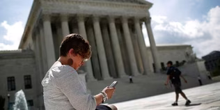 How politicians target voters with digital ads 