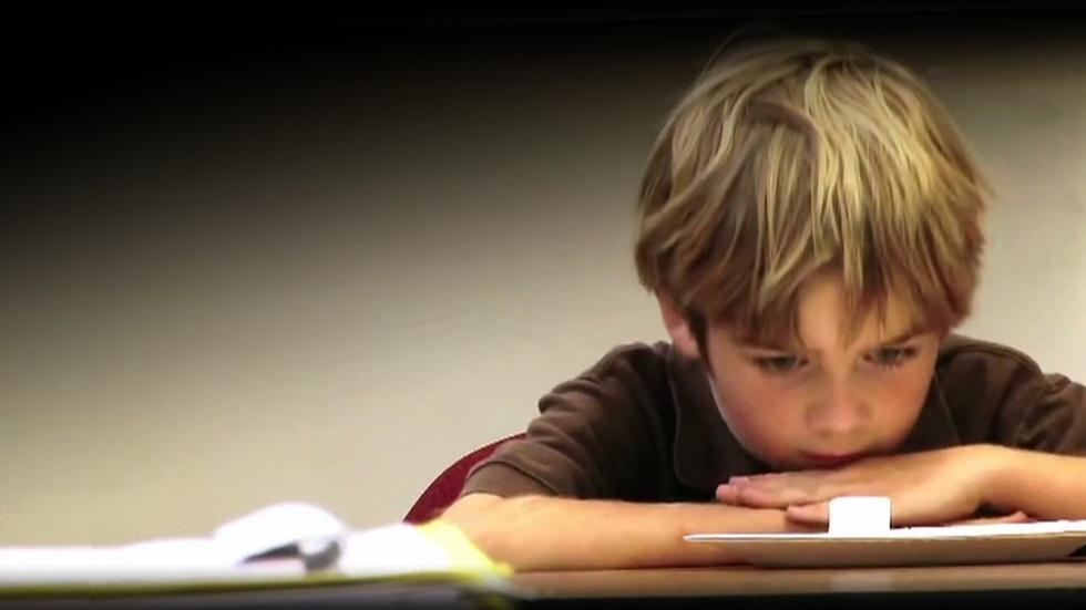 Resisting the marshmallow and the success of self-control image
