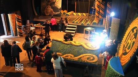Video thumbnail: PBS NewsHour An incredible, edible altar for Pope Francis