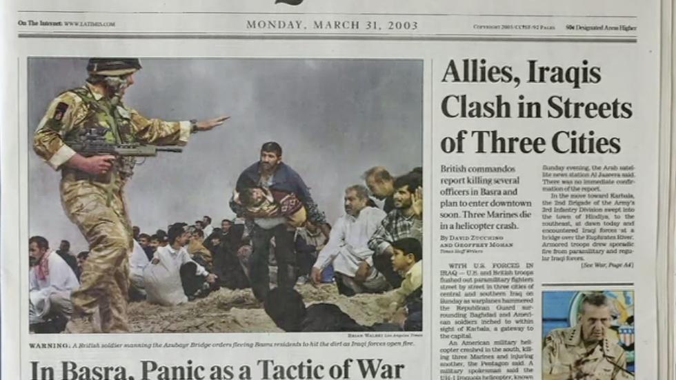 Exhibit chronicles manipulated news photos image