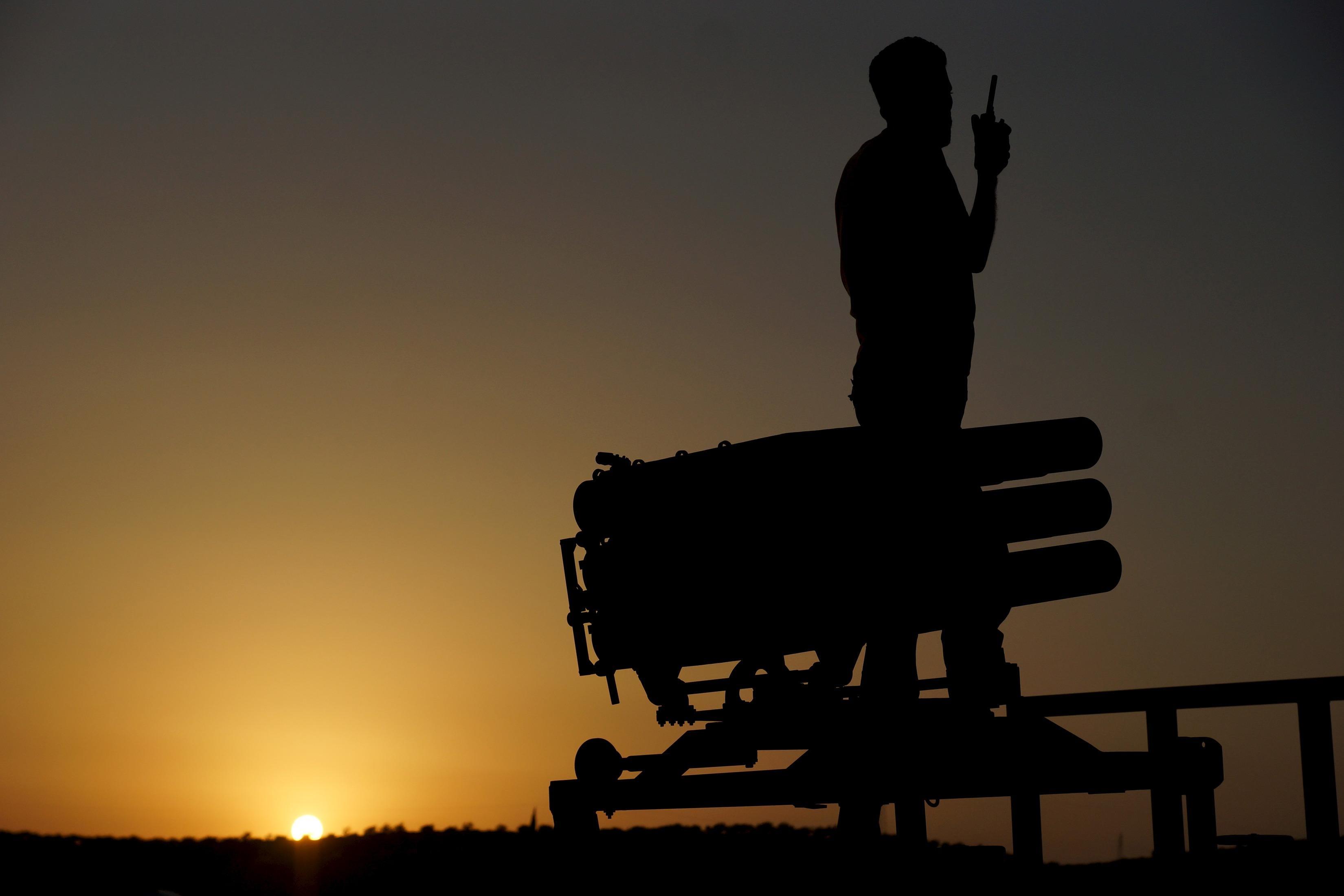 Rebel commander: U.S. calling in strikes on ground in Syria