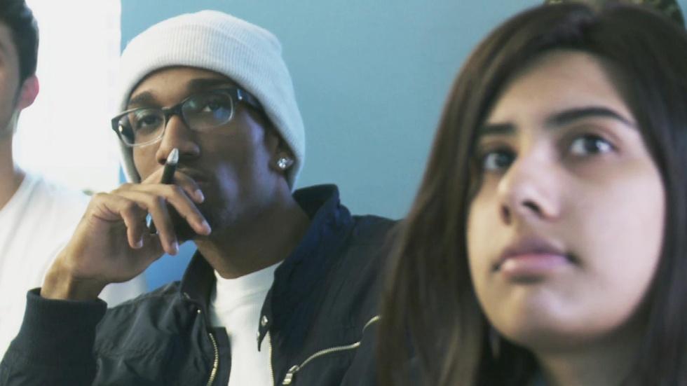 How community colleges can help close graduation gap image