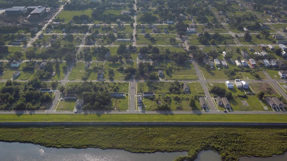 Are newcomers a mixed blessing for the Lower Ninth Ward? image