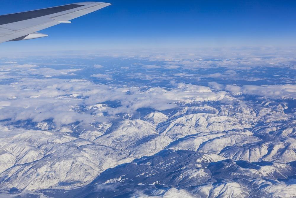 Pilot recalls childhood fascination with flying in memoir