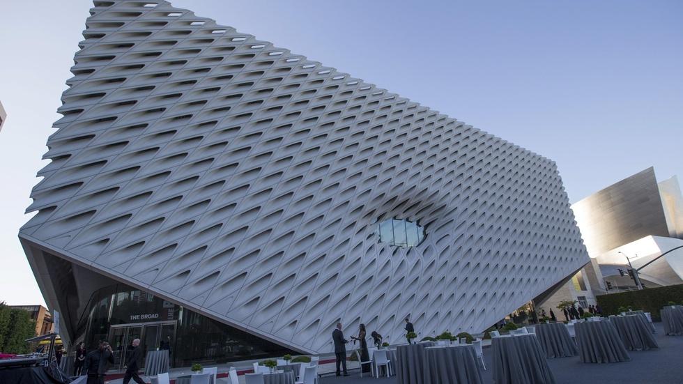 An art collector with Broad influence opens his own museum image