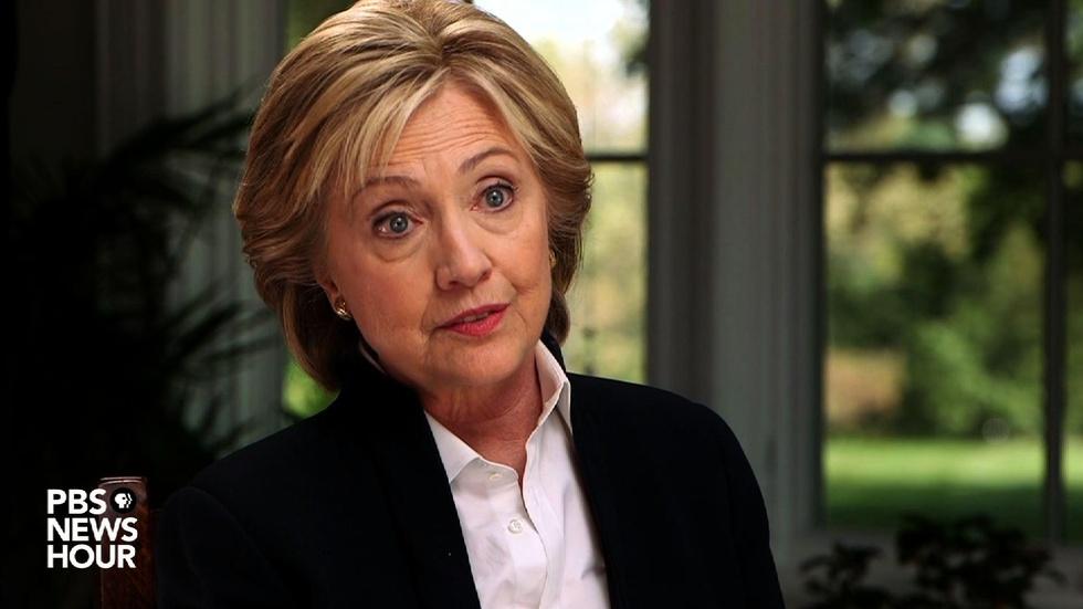 Clinton on emails: ‘I did it for convenience’ image