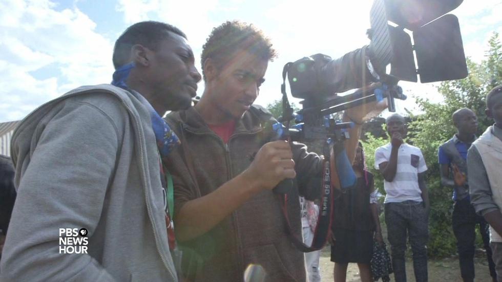 Students seek a place to watch their movies in Congo image