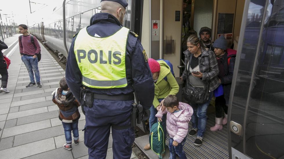 Feeling burden, Sweden imposes border controls image