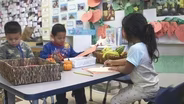 Telling stories helps refugee children learn English