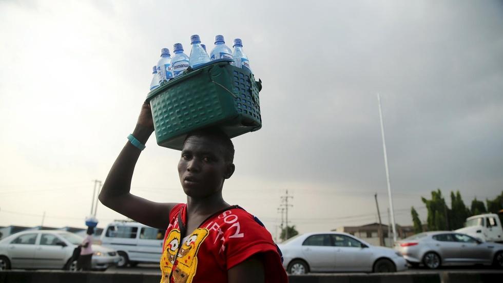 In Africa's richest nation, the poor haven't yet profited image
