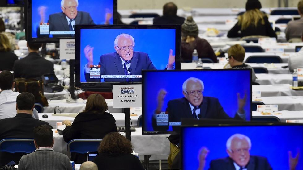 Fact-checking the third Democratic presidential debate image