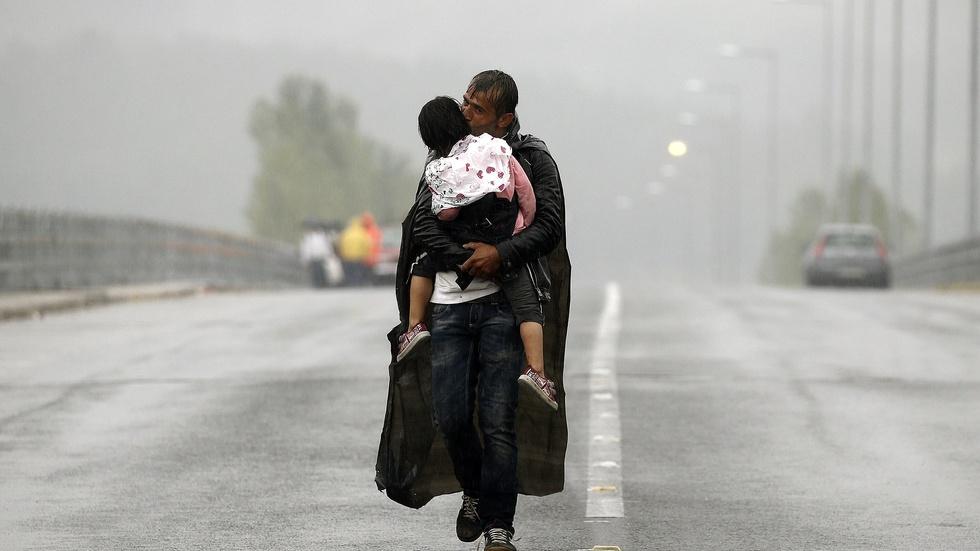 Europe grapples with a desperate year for migrants image
