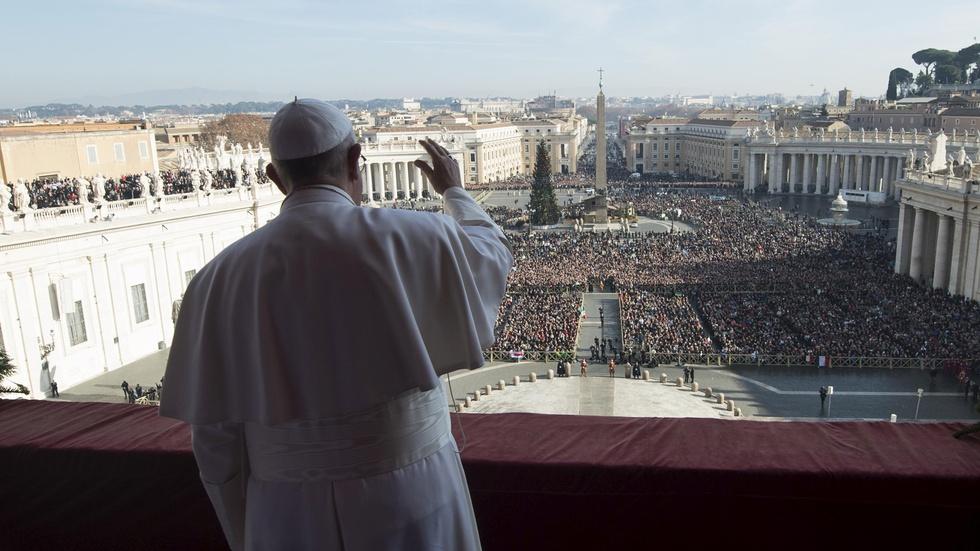 News Wrap: Pope calls for an end to terror at Christmas image
