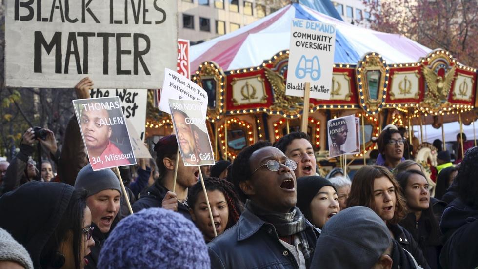 One in 10 people fatally shot by police in 2015 were unarmed image