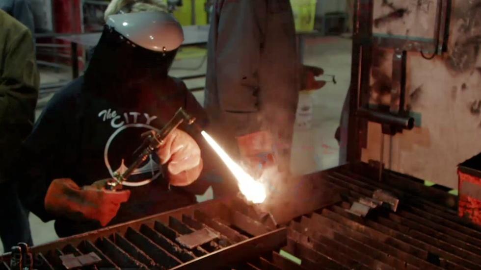 Oregon invests in the next generation of blue collar workers image
