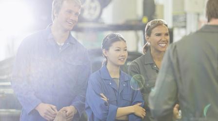 Video thumbnail: PBS NewsHour Should more kids skip college for workforce training?