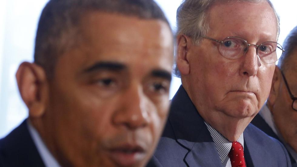 Democrats and Republicans disagree on replacing Scalia image