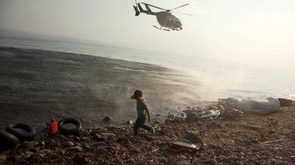NATO and EU step up refugee rescue efforts in Aegean Sea image
