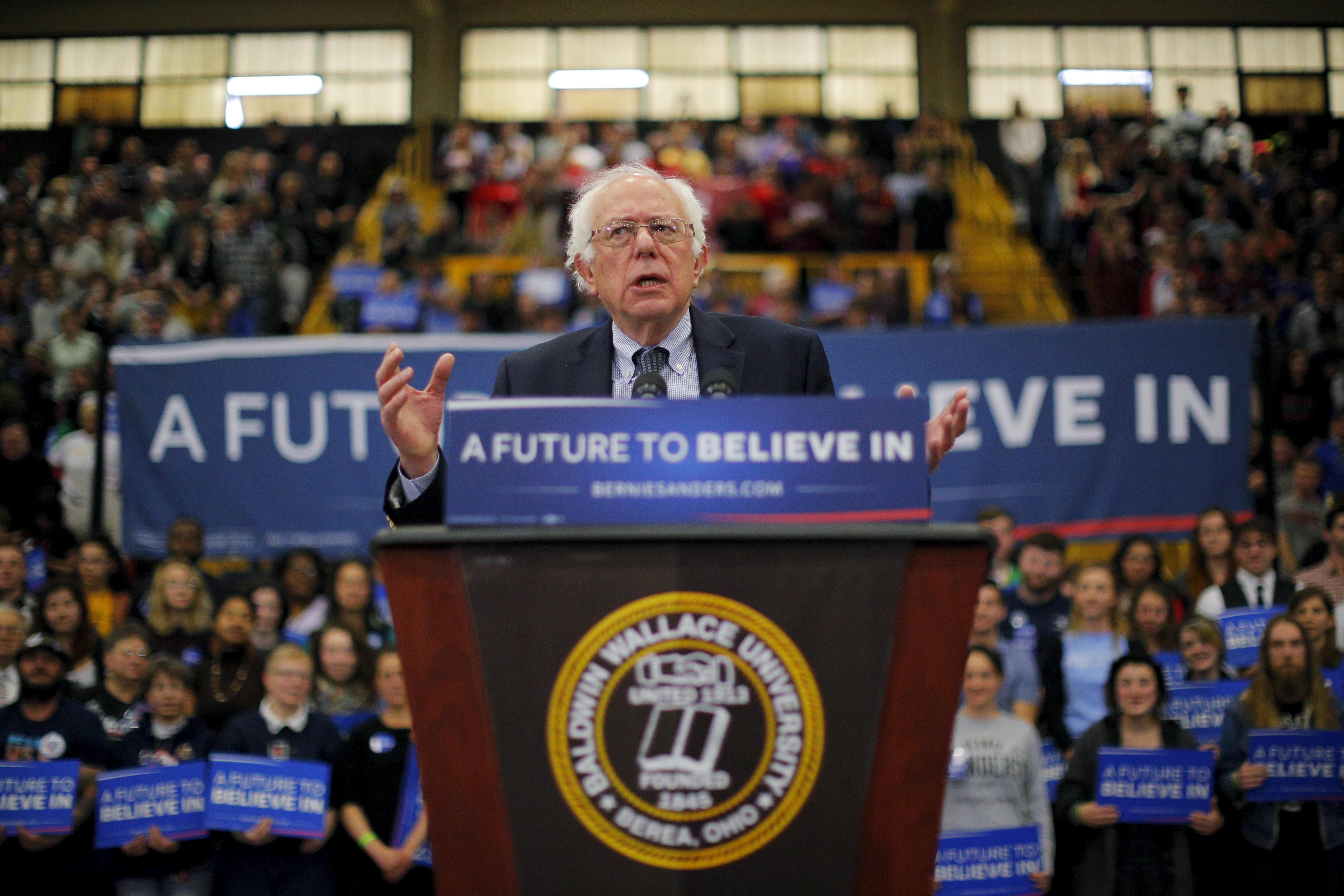 GOP readies for 10th debate, Sanders turns to Midwest