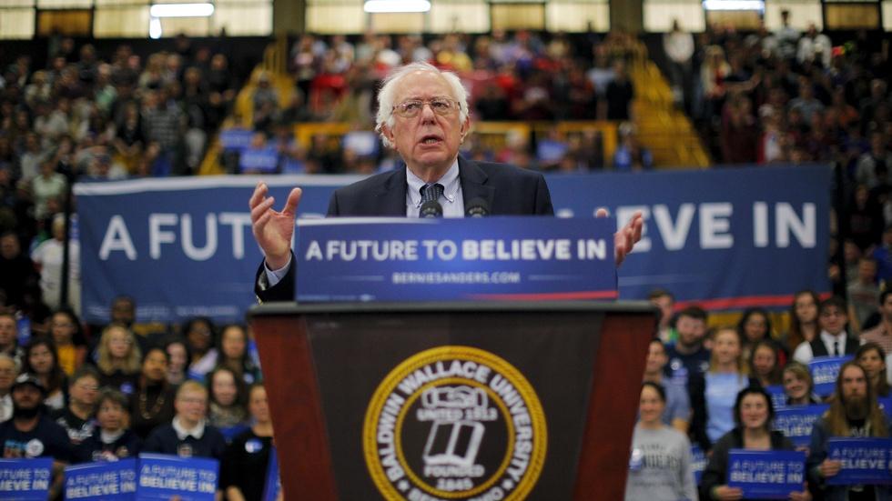 GOP readies for 10th debate, Sanders turns to Midwest image