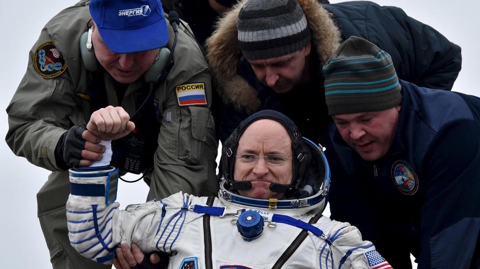 Astronaut’s record orbit concludes with safe return image