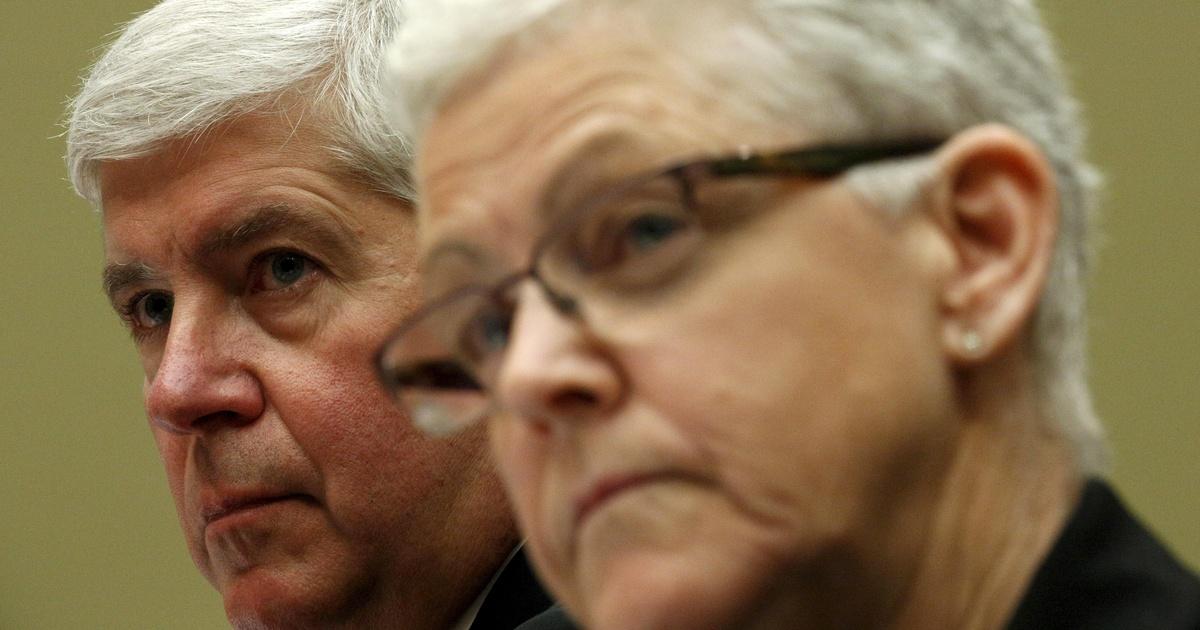 Pbs news hour | congress grills mi governor, epa over flint water crisis | season 2016