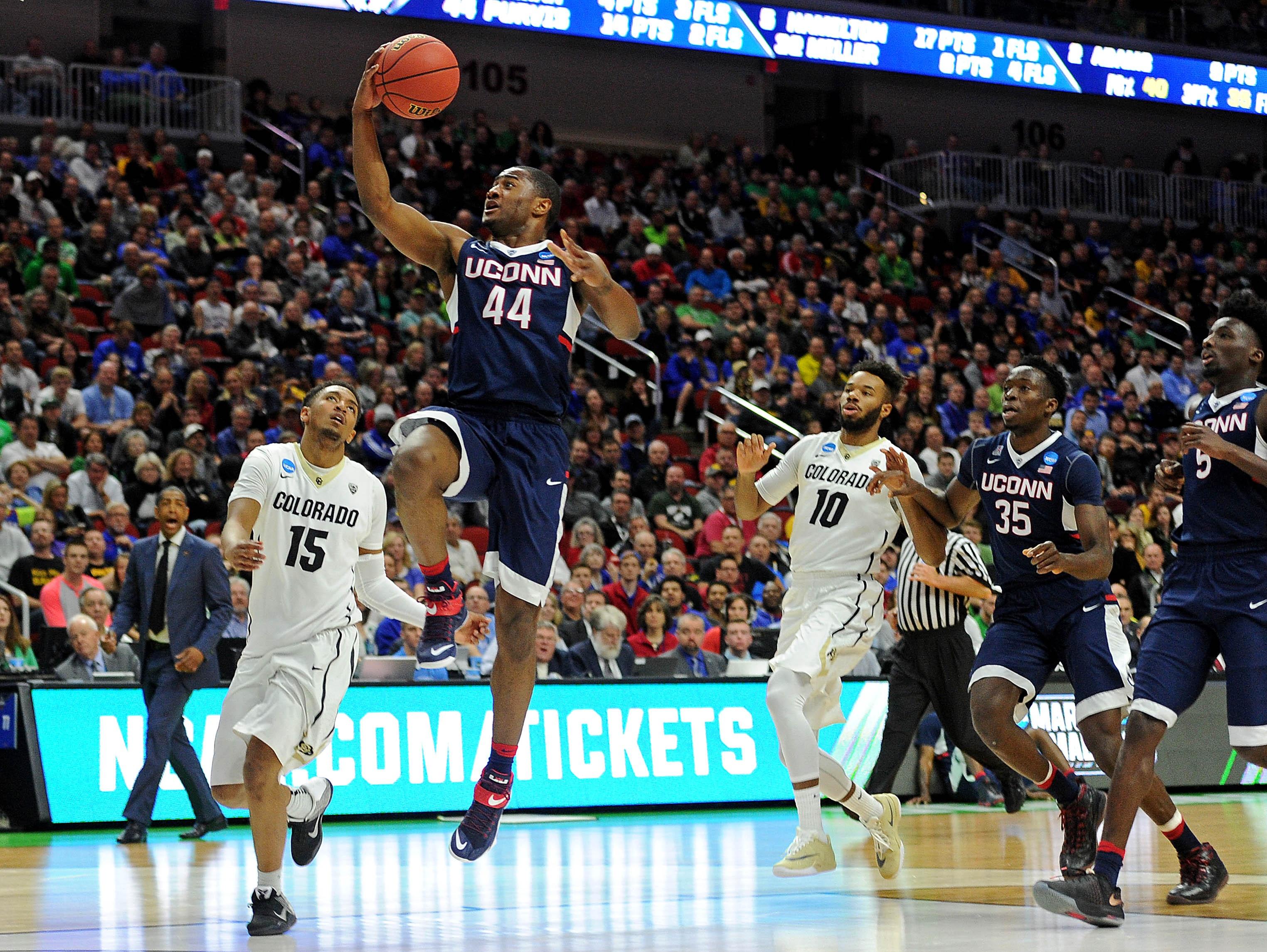 Is NCAA ‘a cartel?’ Some former & current athletes say yes
