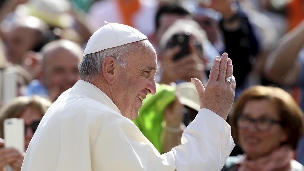 Will Pope Francis’s manifesto on family bring change? image