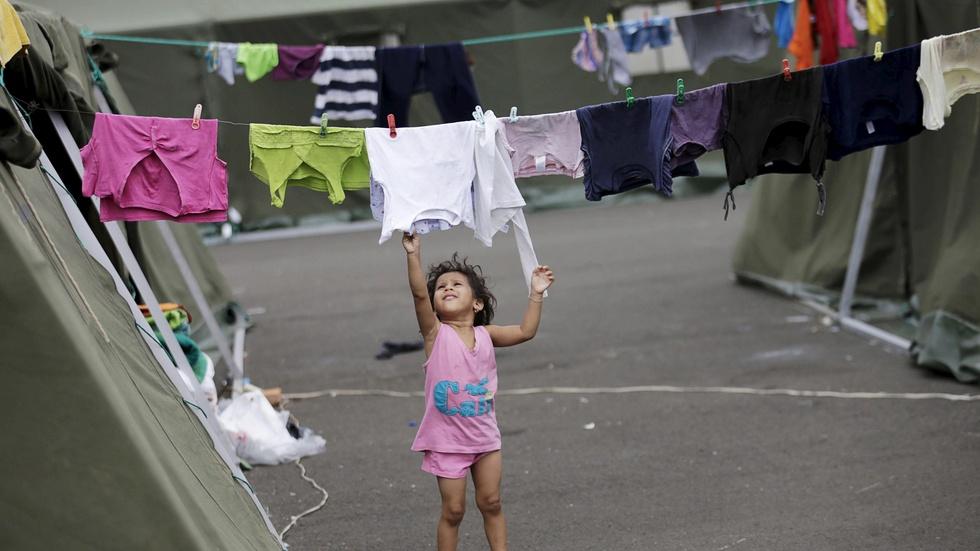 The cost of rebuilding after massive Ecuador quake image
