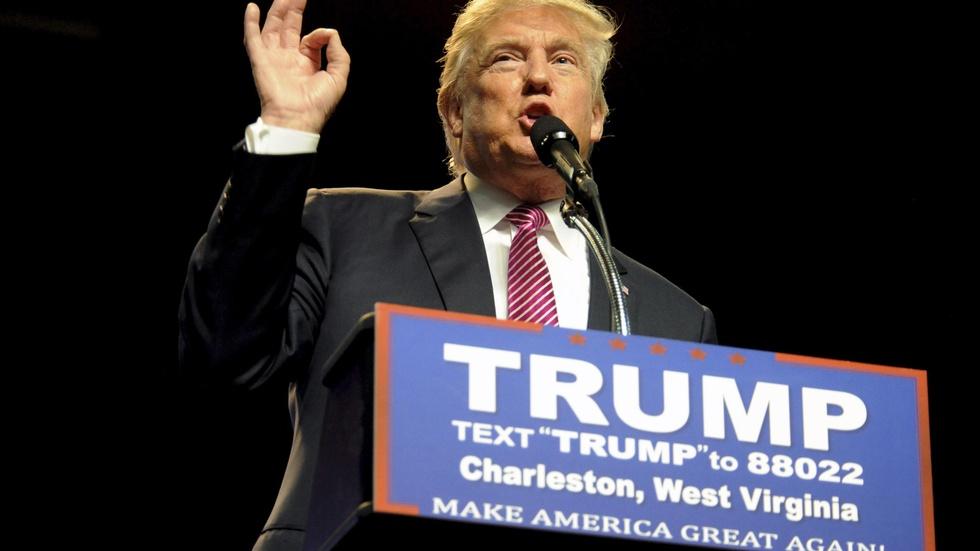 As Trump tries to coalesce GOP, Obama urges ‘scrutiny’ image