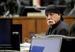 Hulk Hogan, media ethics and the battling Internet moguls