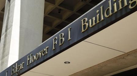 Video thumbnail: PBS NewsHour FBI lifts legal threat over Clinton email server
