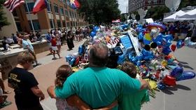 Video thumbnail: PBS NewsHour Help purge bad cops, black Dallas police leader urges Obama