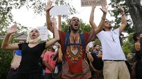 Video thumbnail: PBS NewsHour Police violence protests intensify as Dallas mourns officers