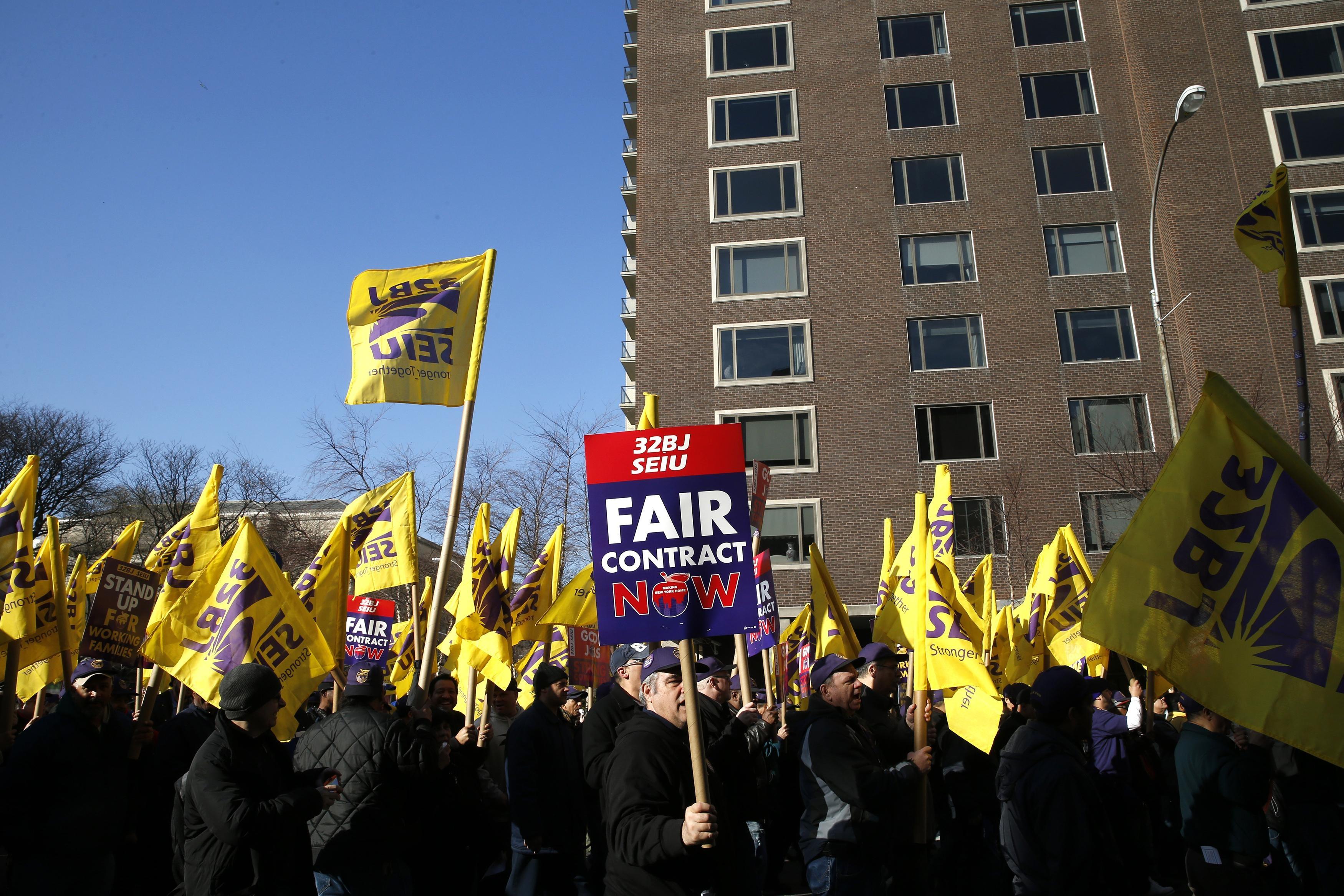 Movement against employee noncompete contracts pick up steam