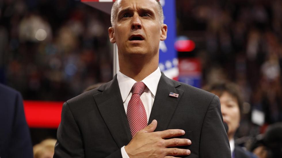 GOP convention pauses to mourn slain Baton Rouge officers image