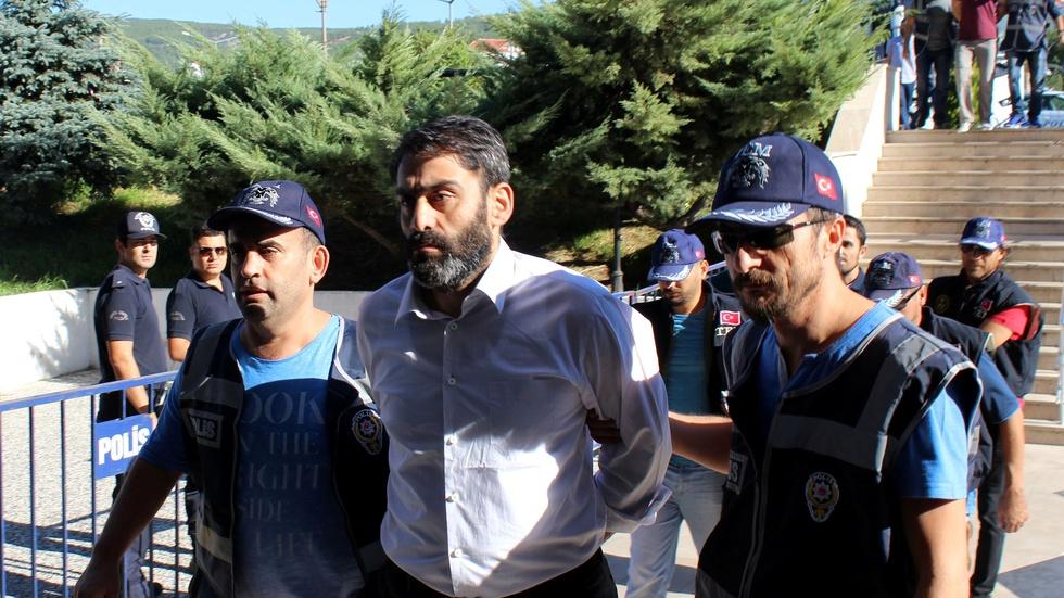 News Wrap: Turkey reshuffles prisons to house coup arrests image