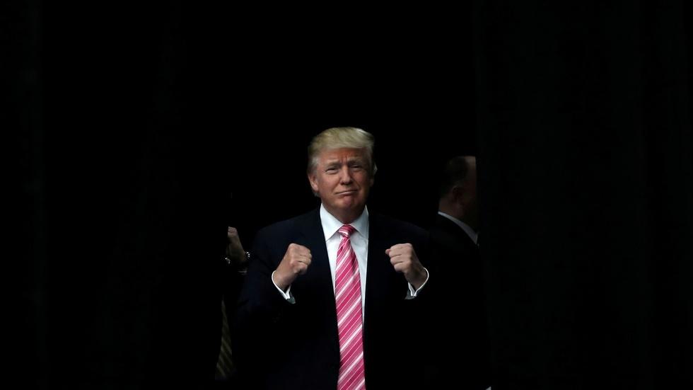 What do three pages of Trump tax returns show us? image