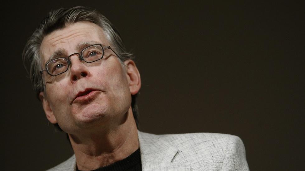 Stephen King wants to reach out and grab you image