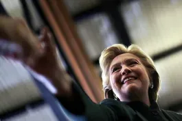 With campaign winding down, Clinton leads polls