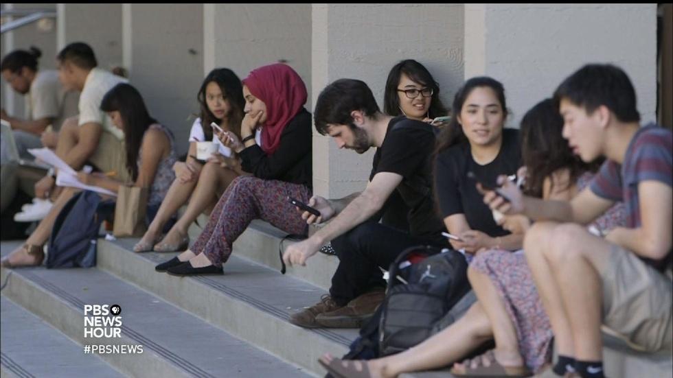 Helping college students who must worry about basic needs image