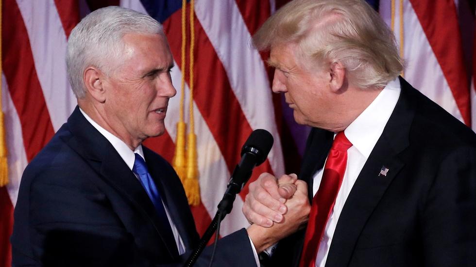 Trump begins building team for transition image