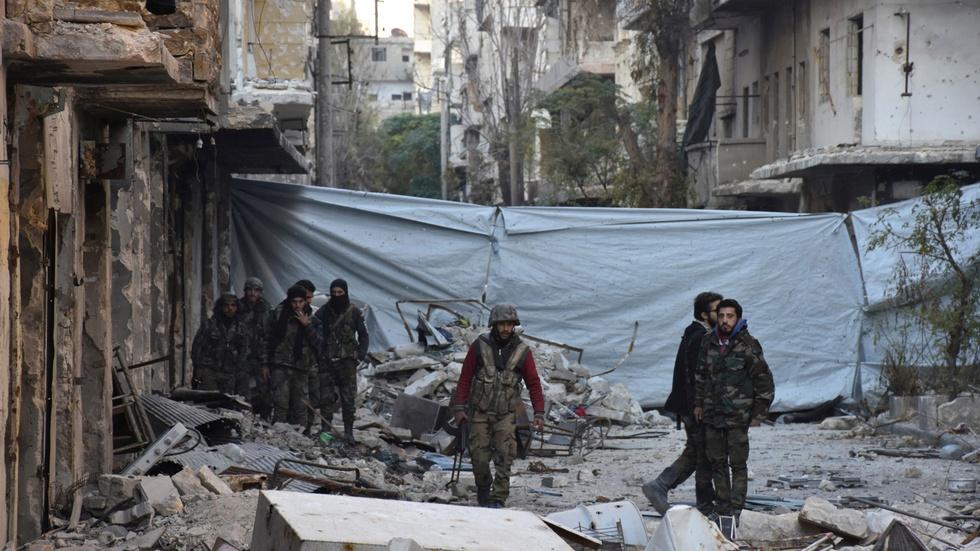 Relentless bombing kills dozens in Aleppo image