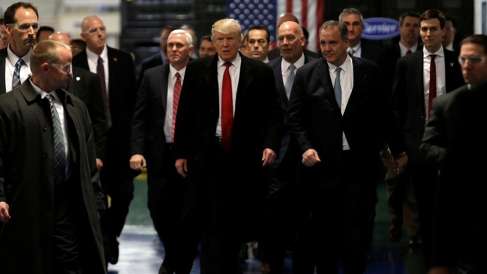 Trump lauds exchange of tax breaks for Carrier jobs image