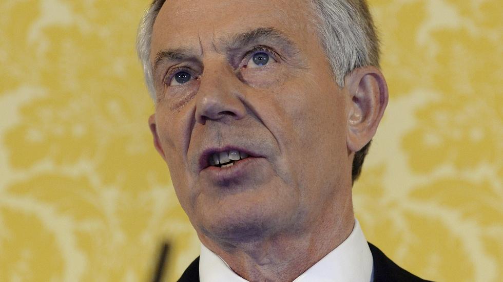Tony Blair advocates for a new global policy ‘center ground’ image