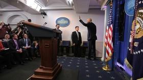 Video thumbnail: PBS NewsHour Obama ties Putin to Russian cyberattacks