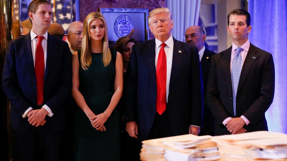 Can Trump keep his company without conflicts of interest? image