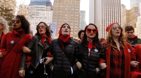 Video thumbnail: PBS NewsHour What a day on strike says about the women’s movement