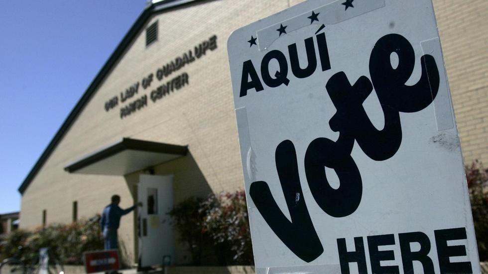 Texas gerrymandering discriminates against Hispanics image